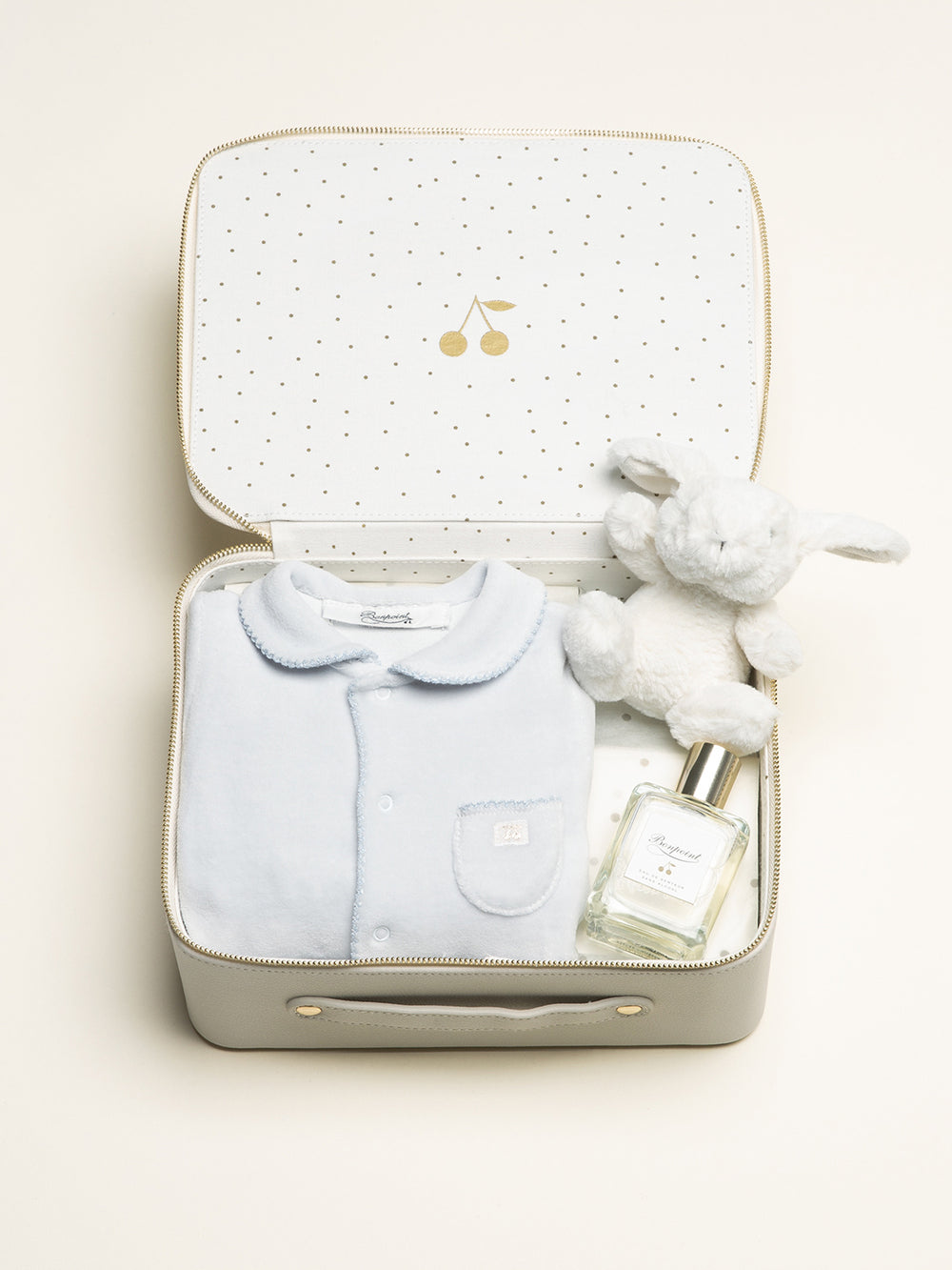 Small birth suitcase blue pyjama