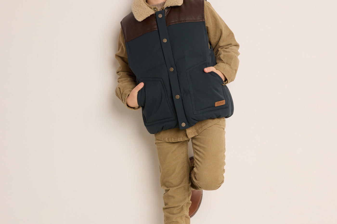 Winter 2023 boy's look vest