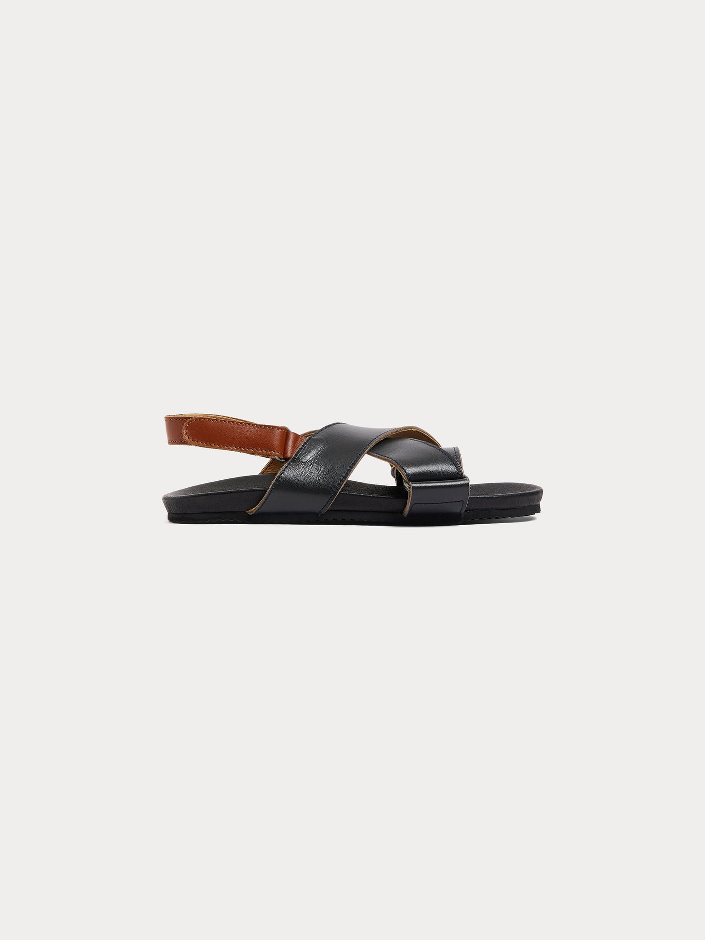 Etem Sandalen mit gekreuzten Riemen
