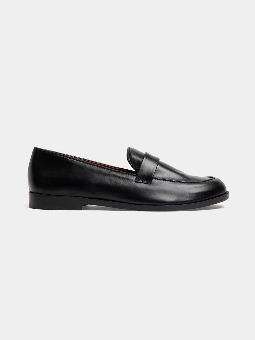Thea Moccasins black